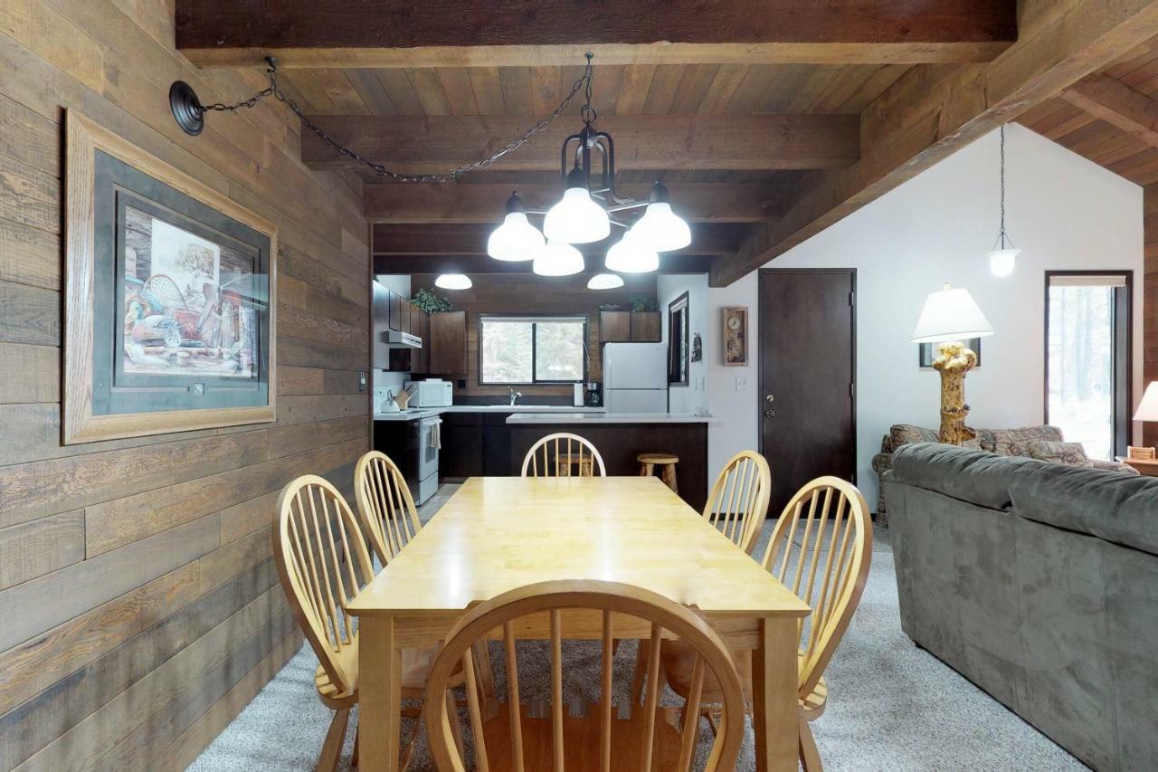Вилла Black Butte Ranch: Partridge Foot Cabin Lot #Rr83 Систерс Экстерьер фото