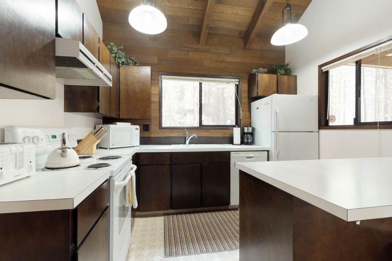 Вилла Black Butte Ranch: Partridge Foot Cabin Lot #Rr83 Систерс Экстерьер фото